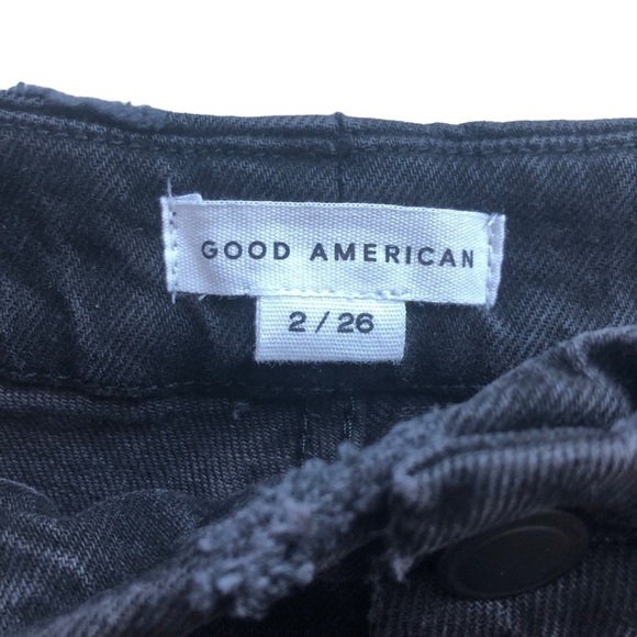 Good American NWT Black Cut Off Shorts Size 2 - Picture 4 of 12